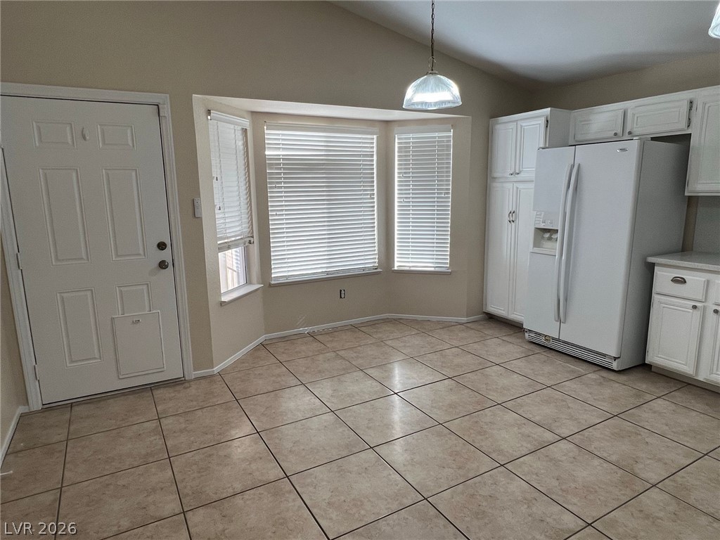9824 Cross Creek Way Property Photo 4