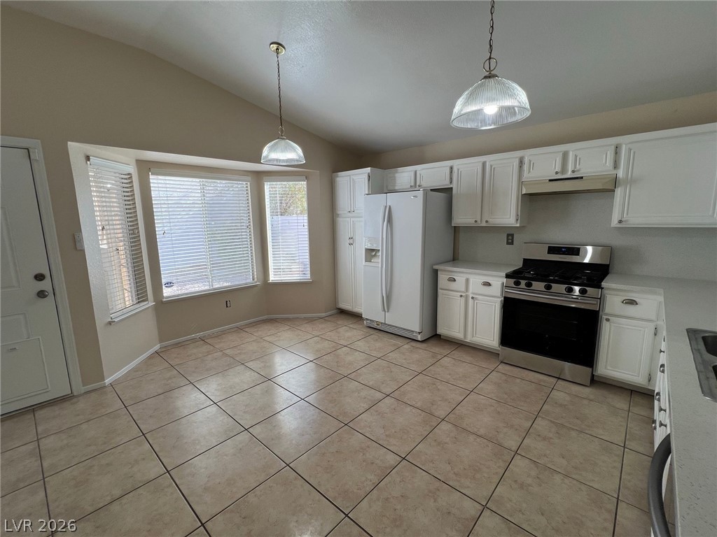 9824 Cross Creek Way Property Photo 6