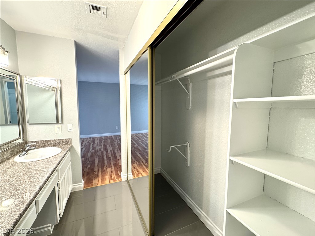 6250 West Flamingo Road 48 Property Photo 18
