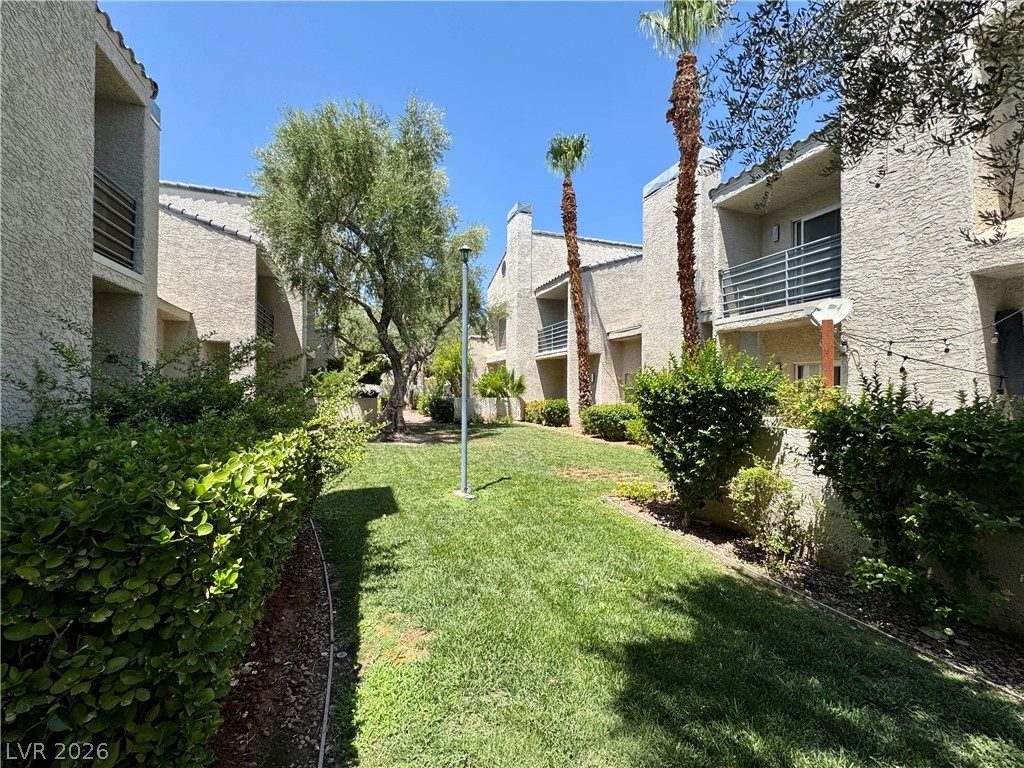 6250 West Flamingo Road 48 Property Photo 25