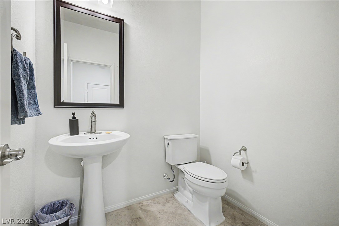 2936 Duverney Avenue Property Photo 11