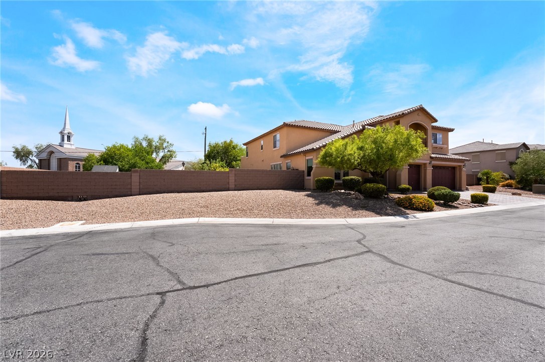 6057 Twilight Cove Circle Property Photo 4