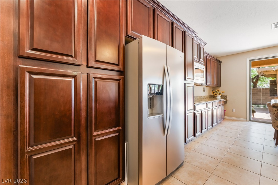 6057 Twilight Cove Circle Property Photo 19