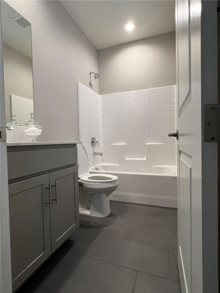 29 Via Di Vita Property Photo 16