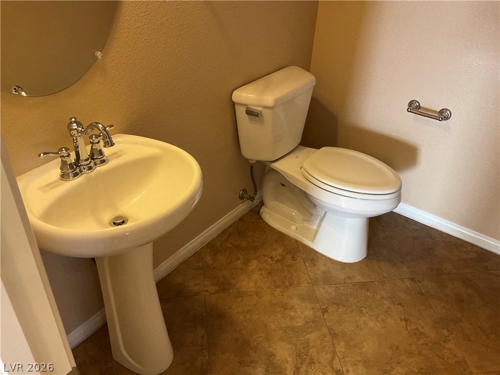 2080 Airy Petals Walk Property Photo 8