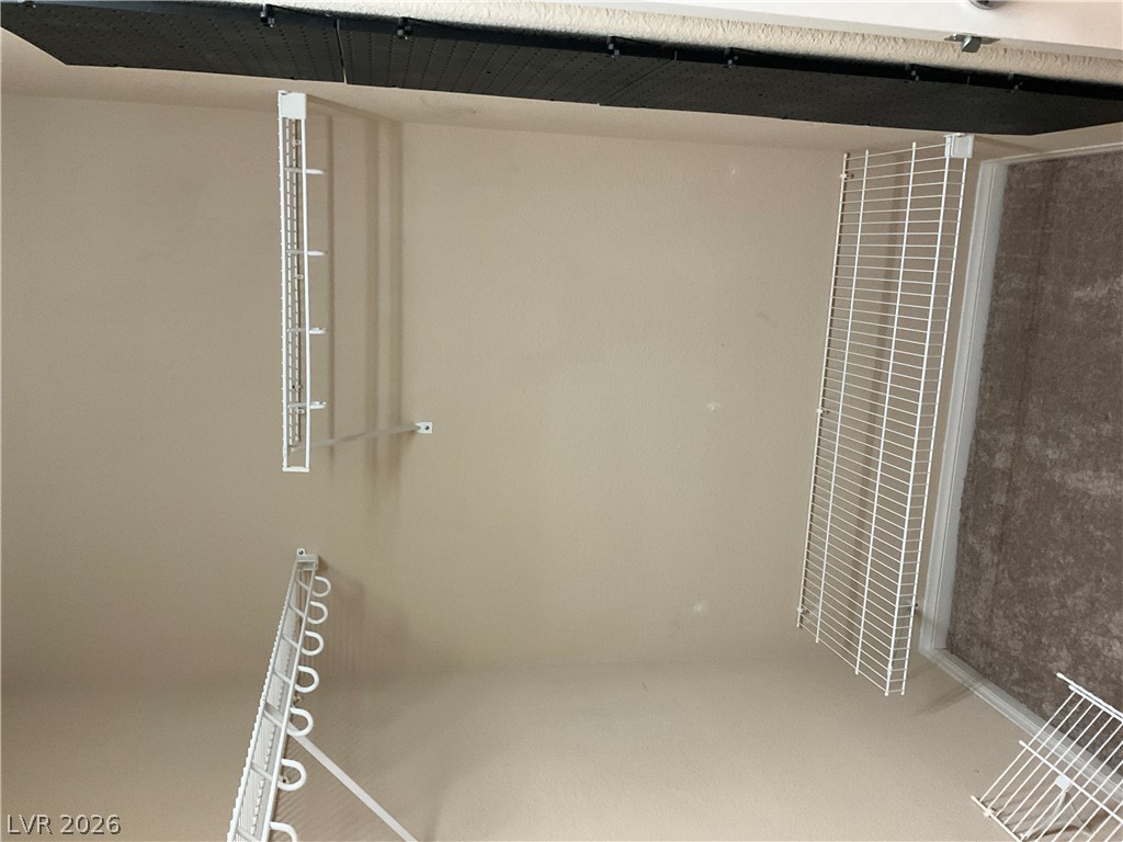 2080 Airy Petals Walk Property Photo 15