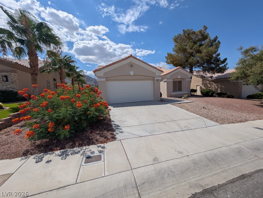 2829 Vista Butte Drive Property Photo 1