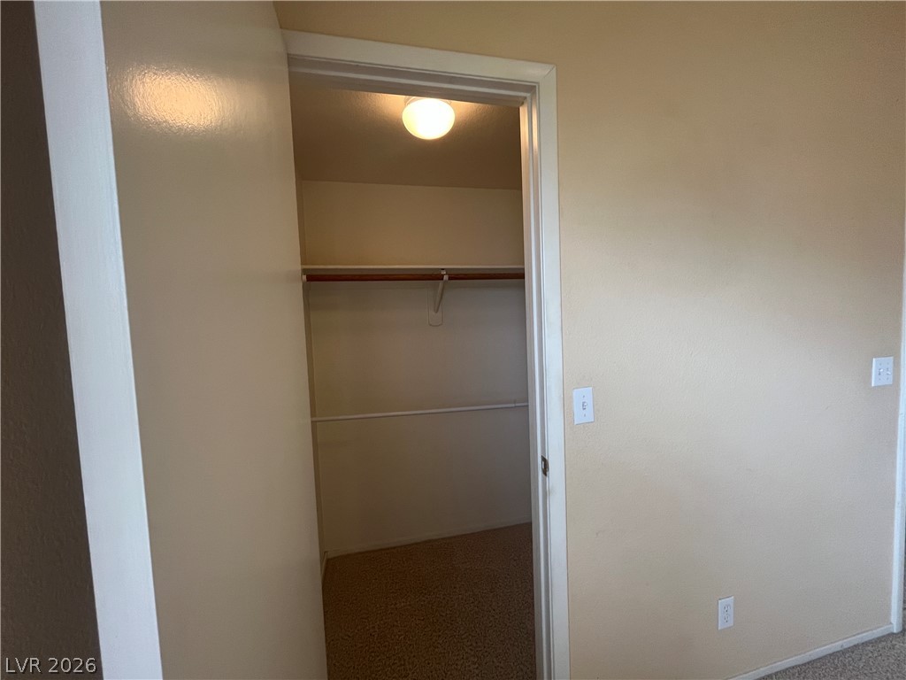 913 Nevada Sky Street Property Photo 17