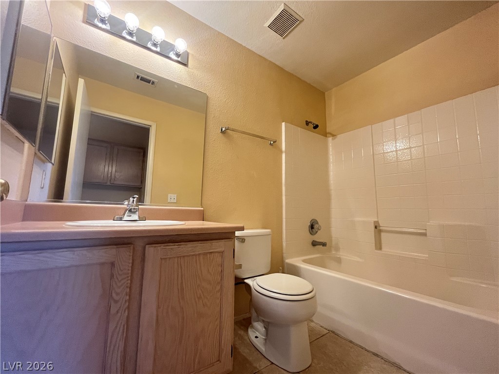 913 Nevada Sky Street Property Photo 19