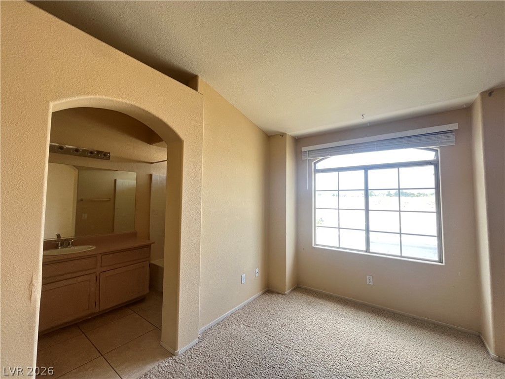 913 Nevada Sky Street Property Photo 23