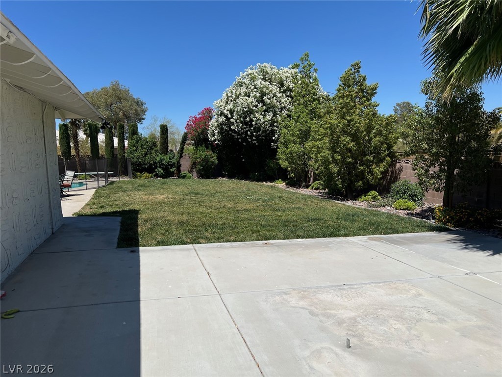 3310 West Mardon Avenue Property Photo 11