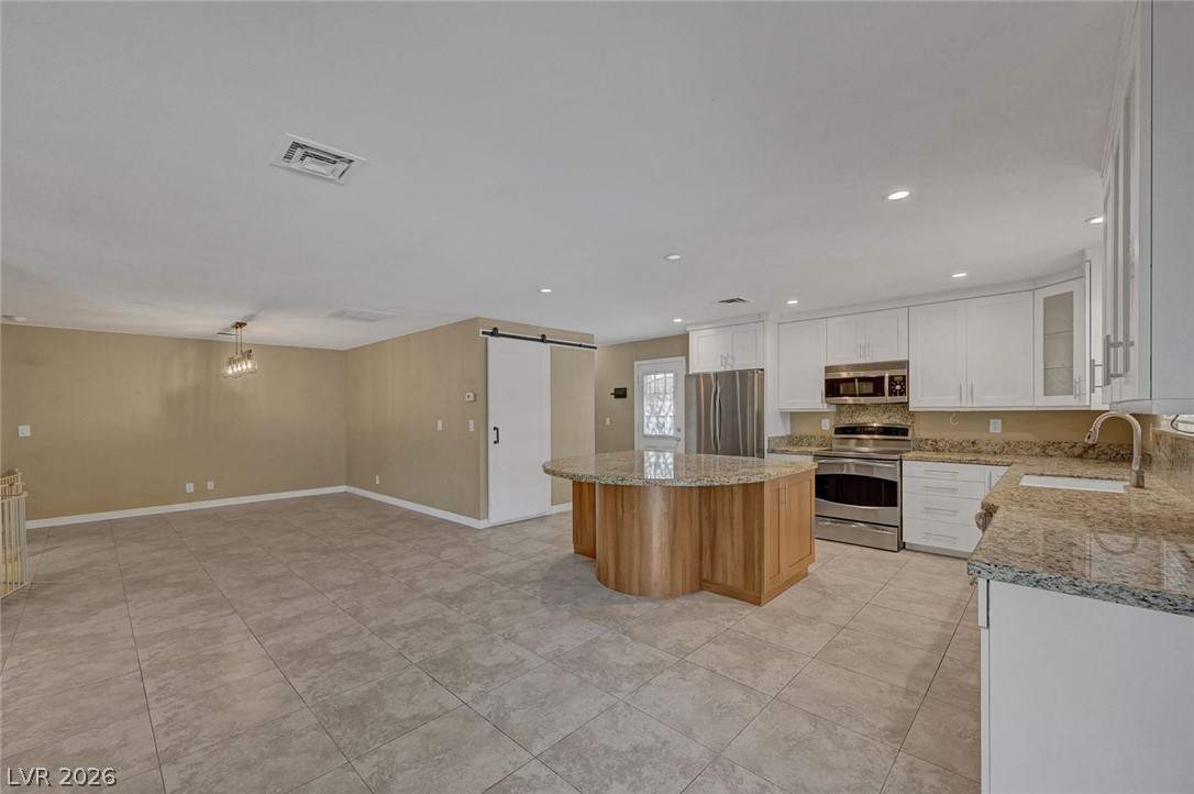 3310 West Mardon Avenue Property Photo 23