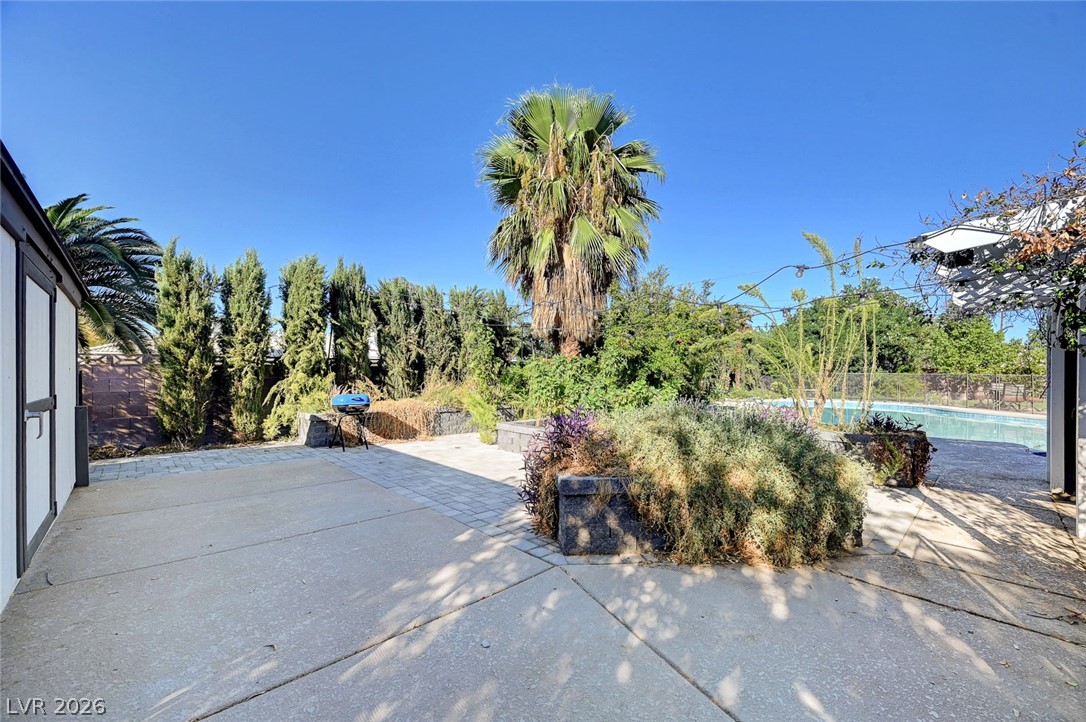 3310 West Mardon Avenue Property Photo 63