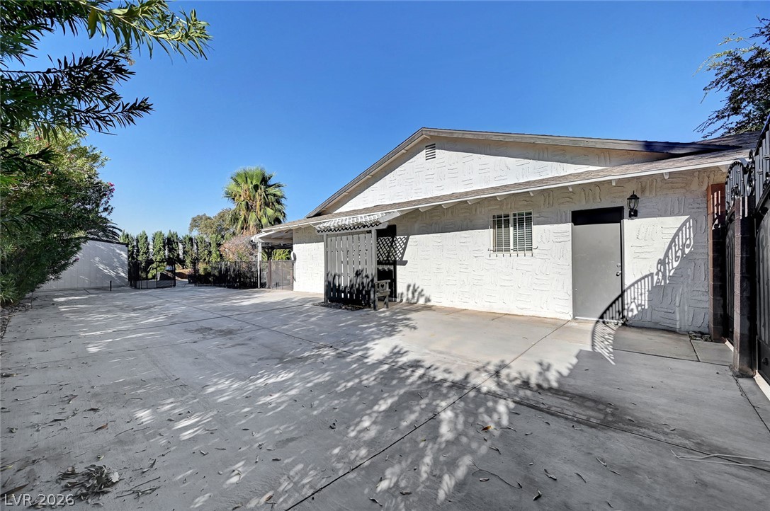 3310 West Mardon Avenue Property Photo 68