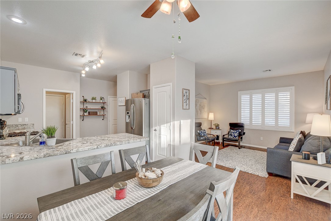 1438 Summer Glow Avenue Property Photo 25