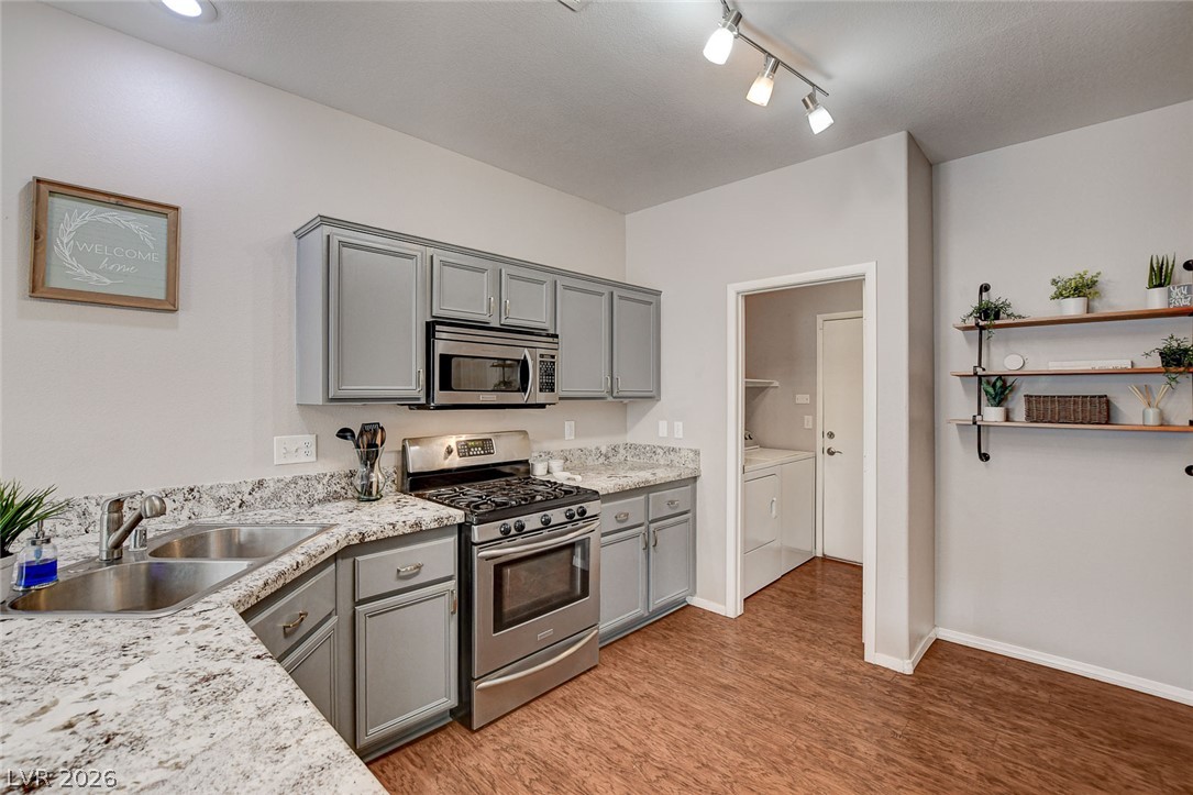 1438 Summer Glow Avenue Property Photo 26