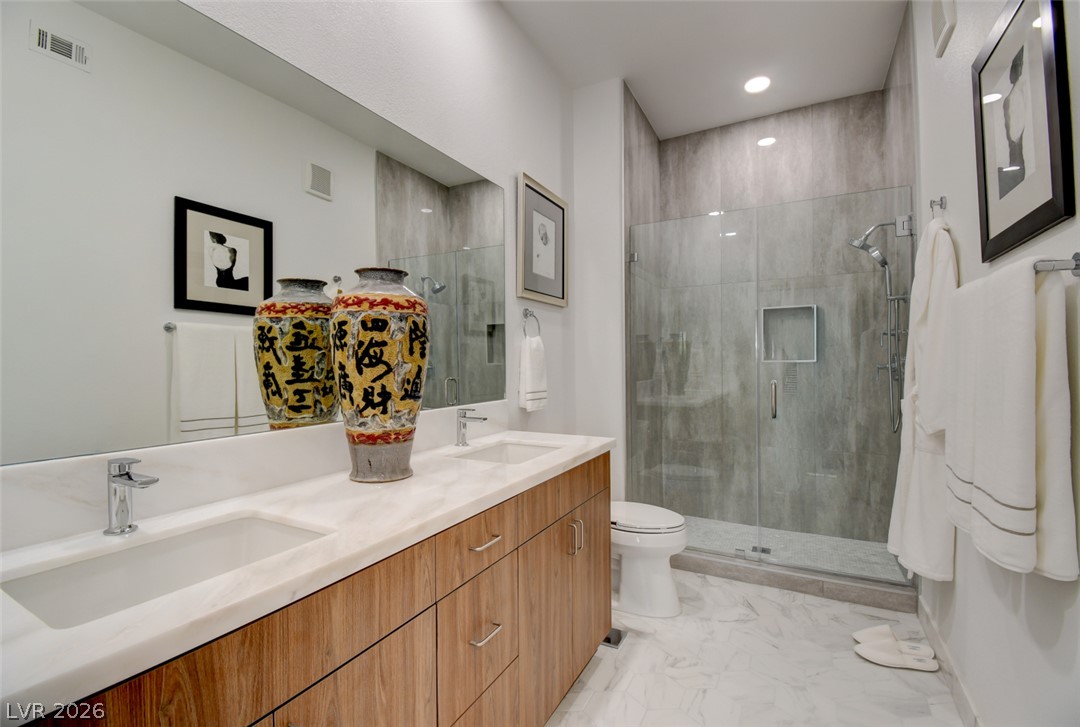 8985 South Durango Drive 1152 Property Photo 14