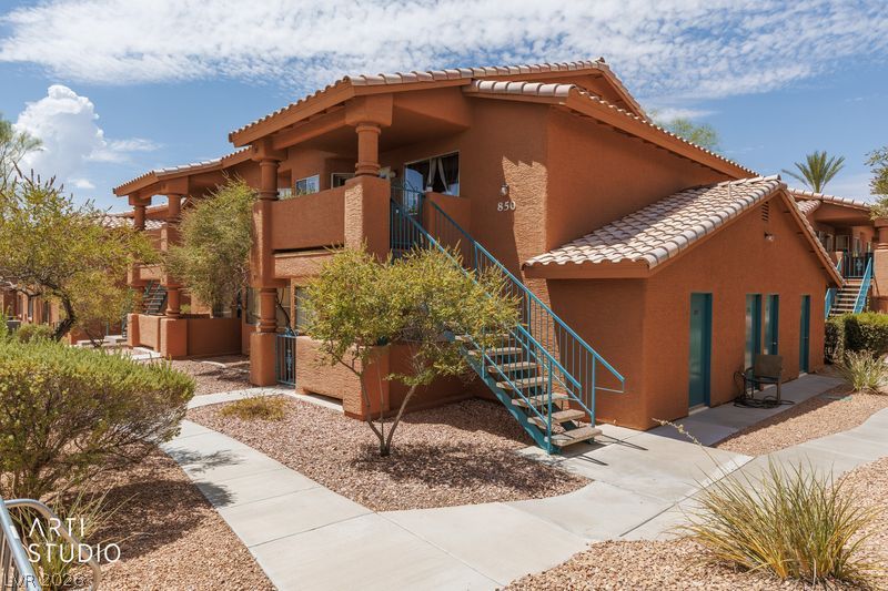 850 Mesquite Springs Drive 201 Property Photo 1