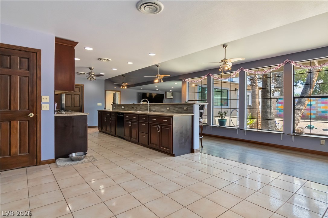 1727 Cherokee Lane Property Photo 8