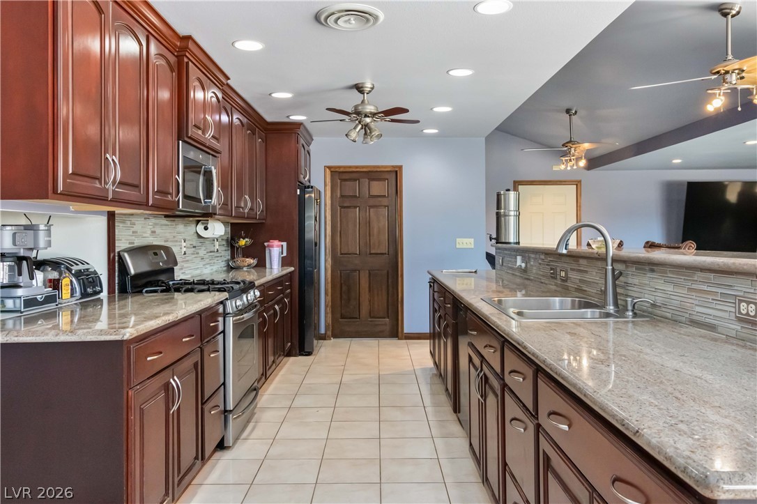1727 Cherokee Lane Property Photo 13