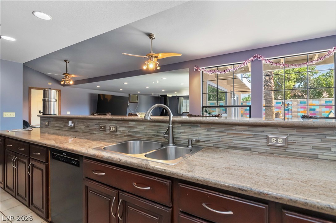 1727 Cherokee Lane Property Photo 18