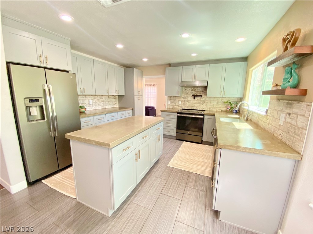 5381 Waving Sage Drive Property Photo 15