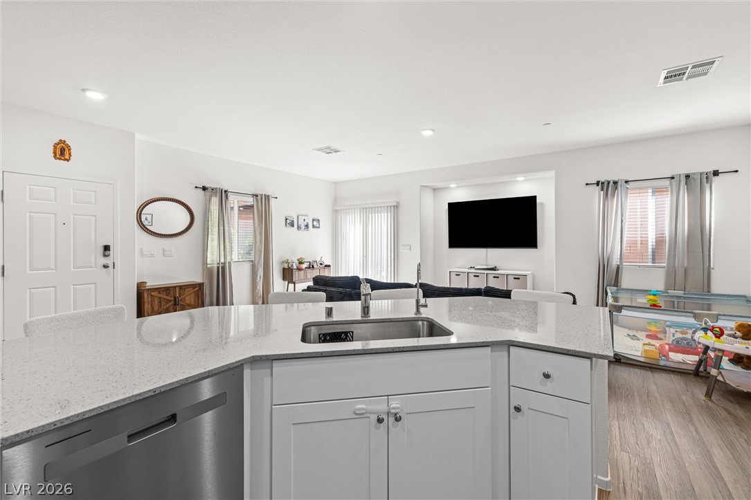 7855 Pandora Sky Street 3 Property Photo 10
