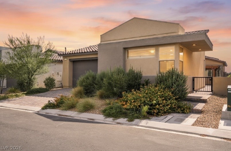 9958 Egan Valley Street Property Photo 1