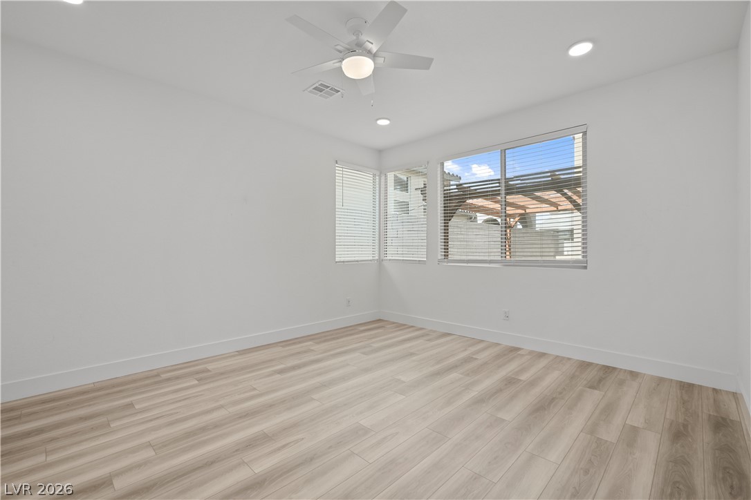 9958 Egan Valley Street Property Photo 25