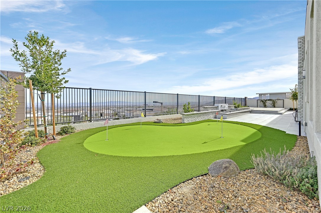 472 Sand Dune Arch Street Property Photo 4