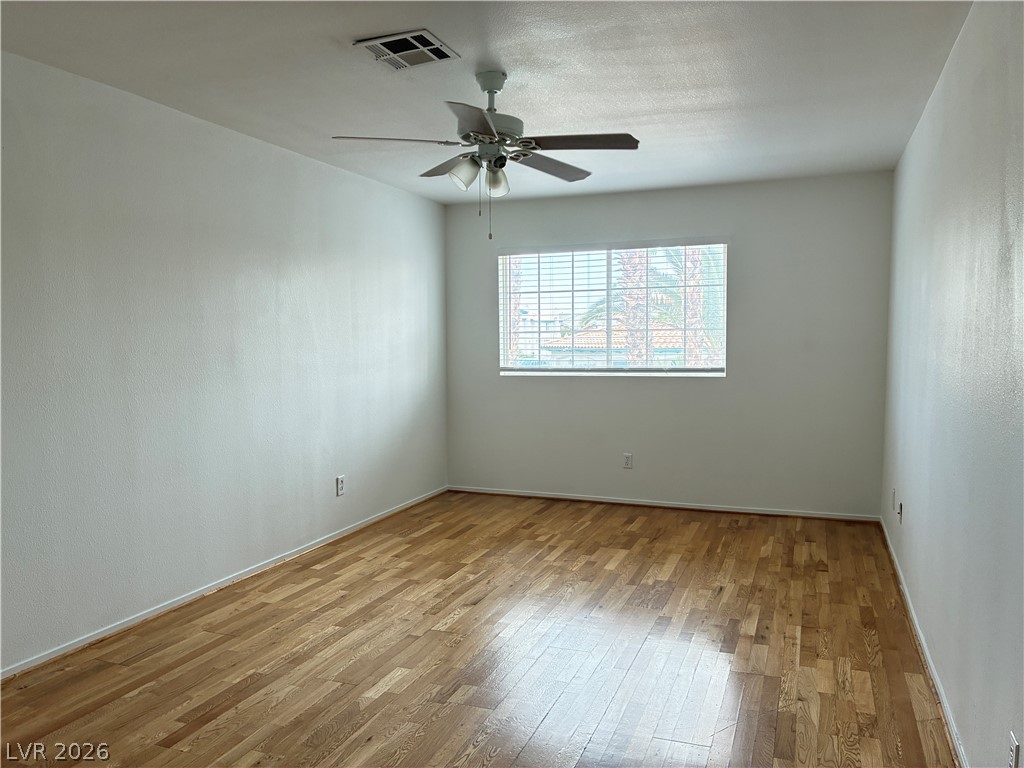 5028 Starfinder Avenue Property Photo 16