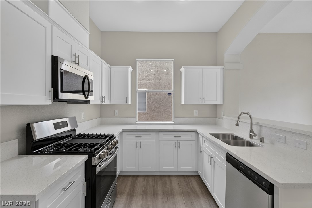 1836 Fossil Butte Way Property Photo 3