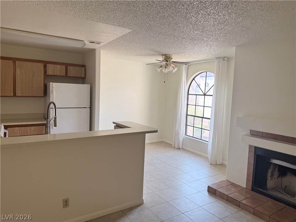2980 Juniper Hills Bl Boulevard 204 Property Photo 3