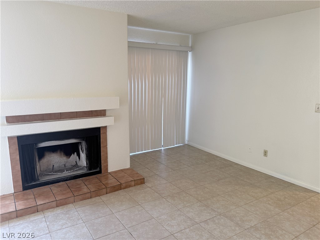 2980 Juniper Hills Bl Boulevard 204 Property Photo 8