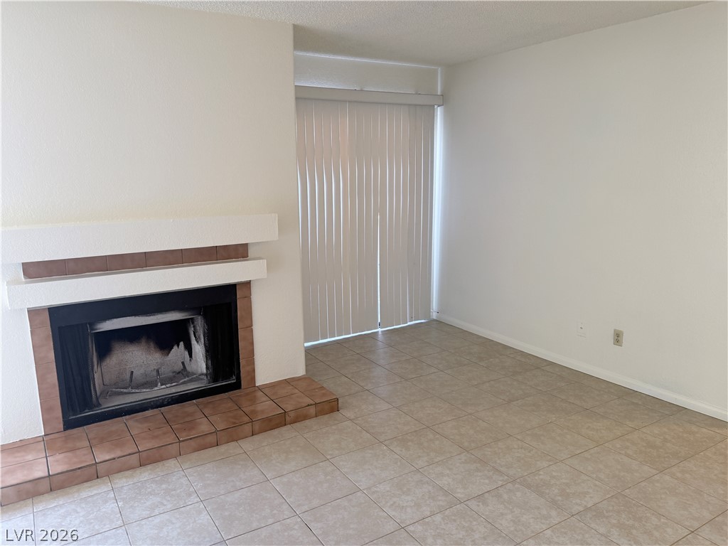 2980 Juniper Hills Bl Boulevard 204 Property Photo 9
