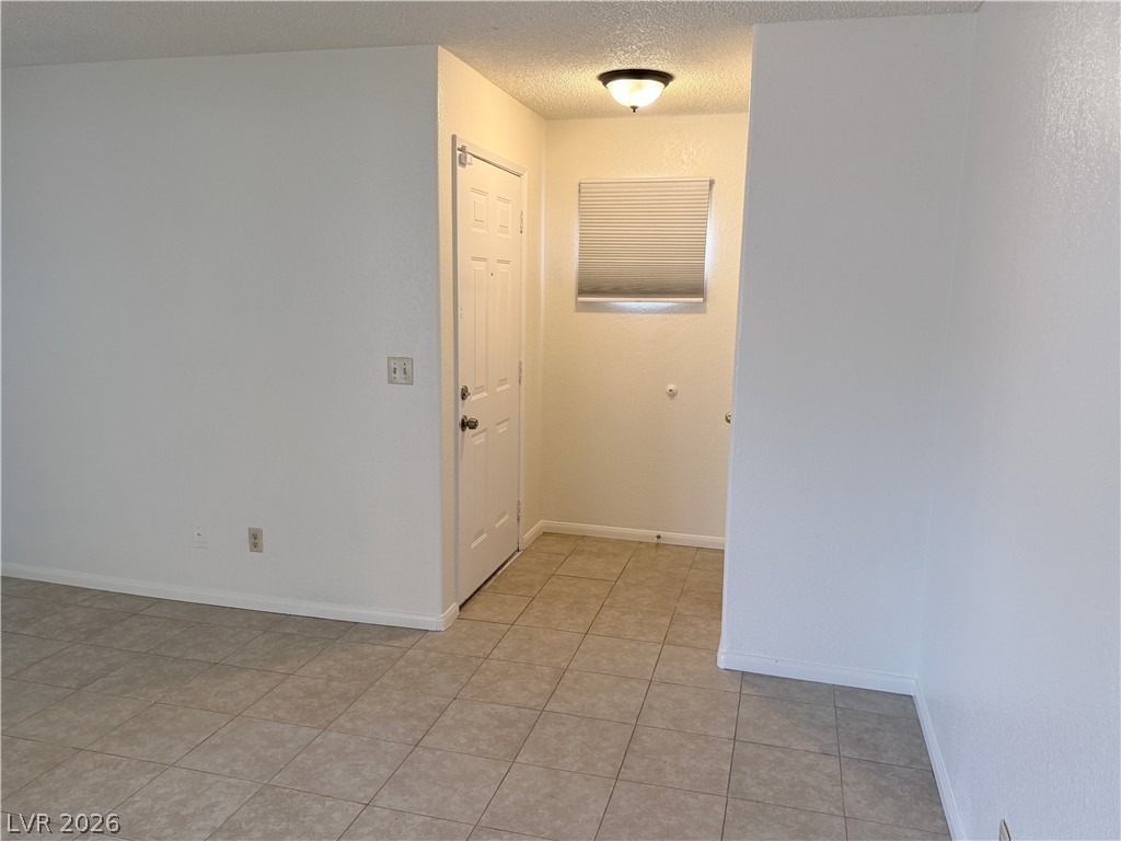 2980 Juniper Hills Bl Boulevard 204 Property Photo 11