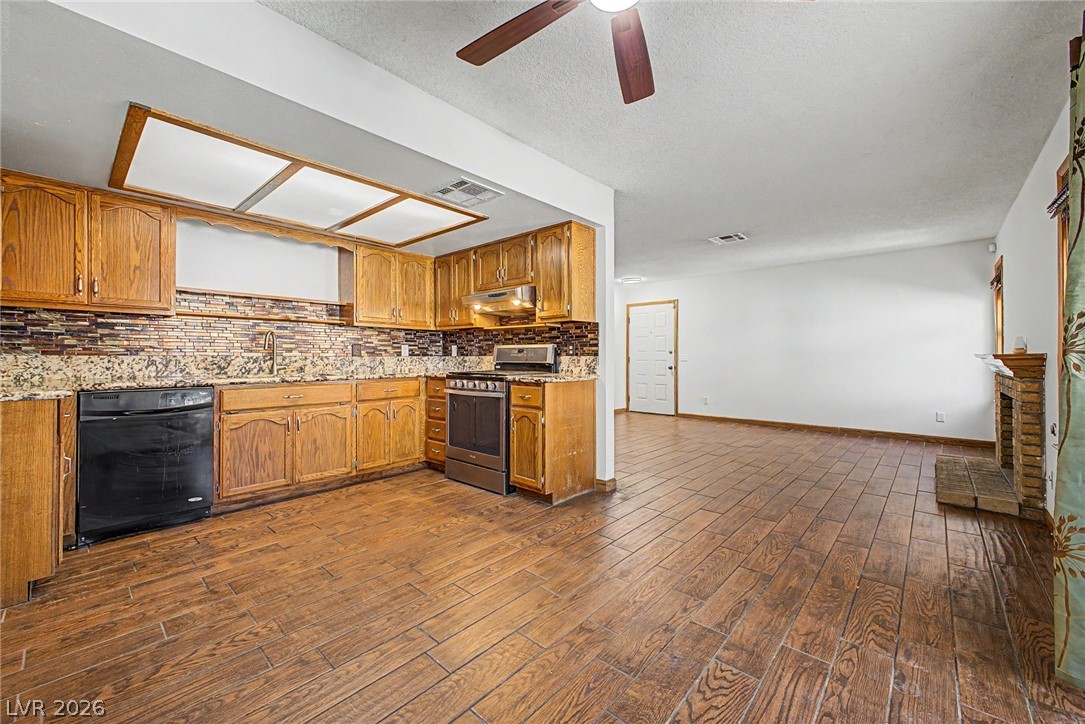 6643 West Tropicana Avenue 104 Property Photo 7