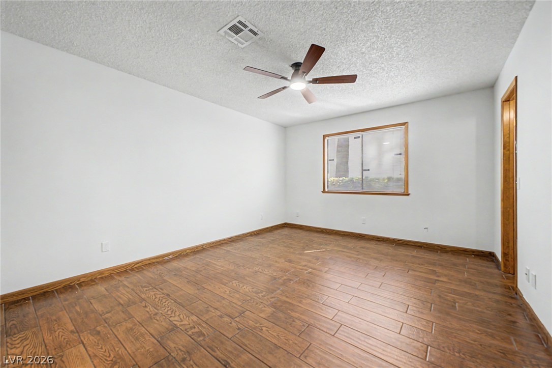 6643 West Tropicana Avenue 104 Property Photo 11