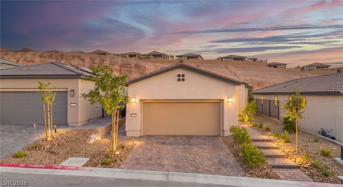 72 Crimson Cactus Avenue Property Photo 1