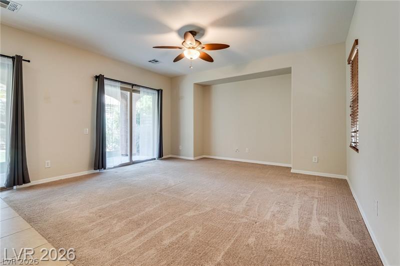 11824 Orense Drive Property Photo 4