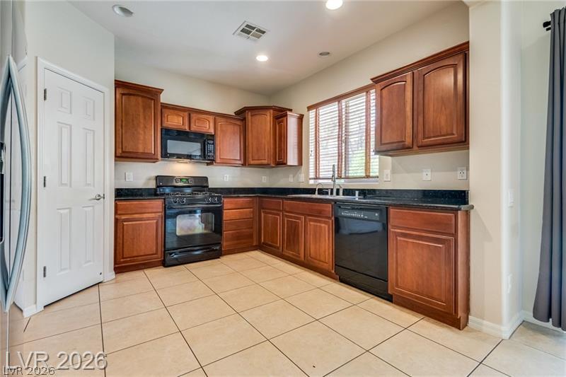 11824 Orense Drive Property Photo 7