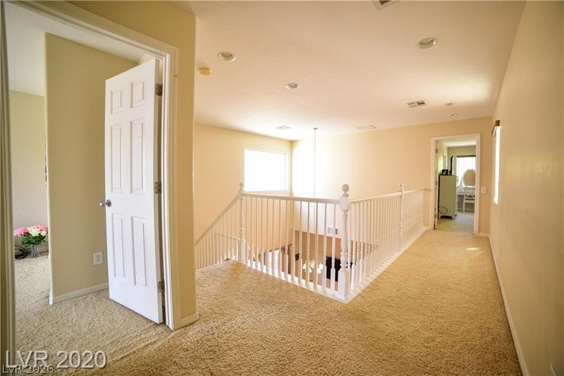 11824 Orense Drive Property Photo 8
