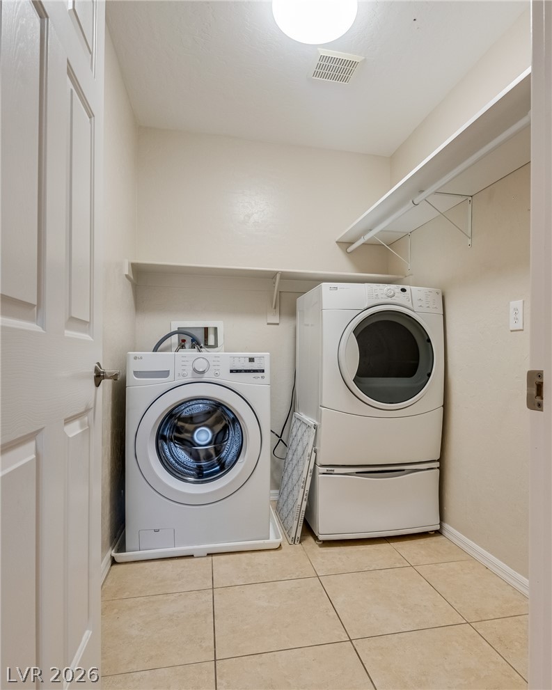 11824 Orense Drive Property Photo 19
