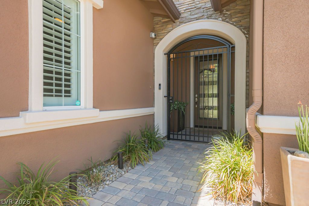 257 Evante Street Property Photo 4