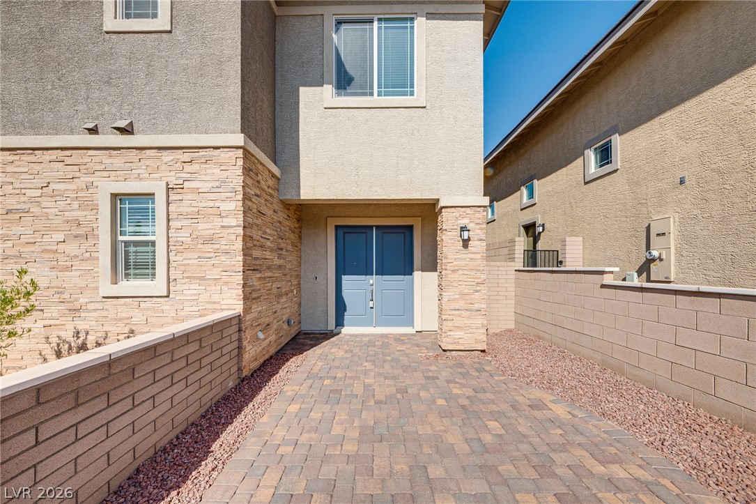 372 Portia Village Drive Property Photo 4