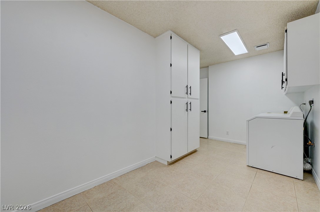 2695 San Lago Court Property Photo 20