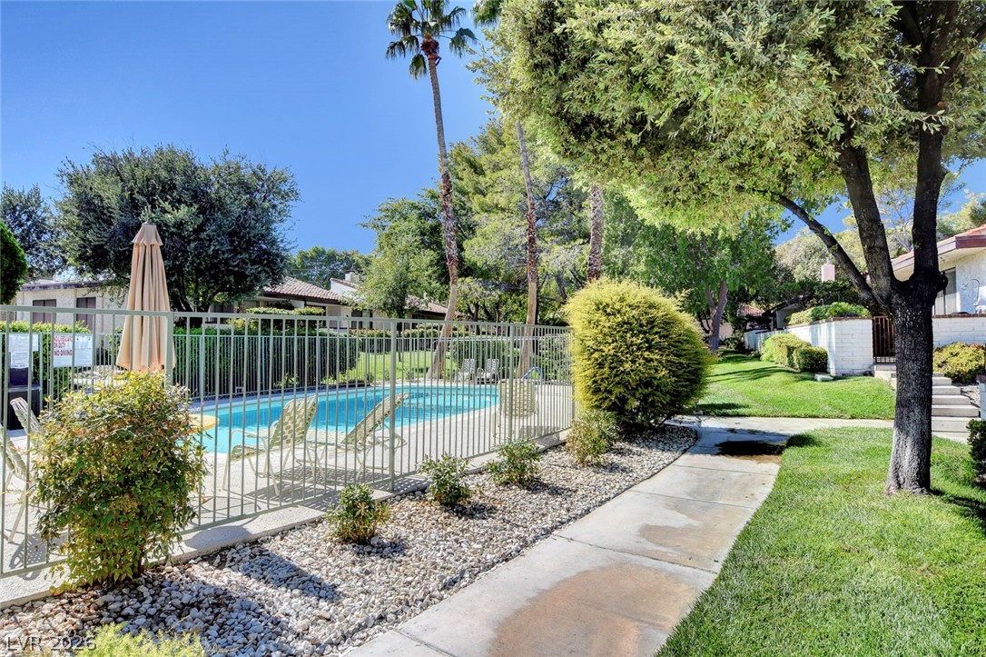 2695 San Lago Court Property Photo 35