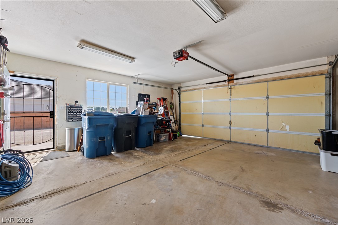 2024 Lou Adams Avenue Property Photo 59