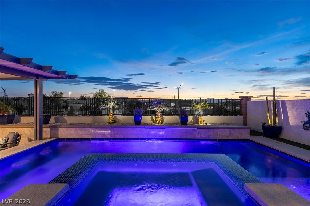 743 Glowing Horizon Street Property Photo 7