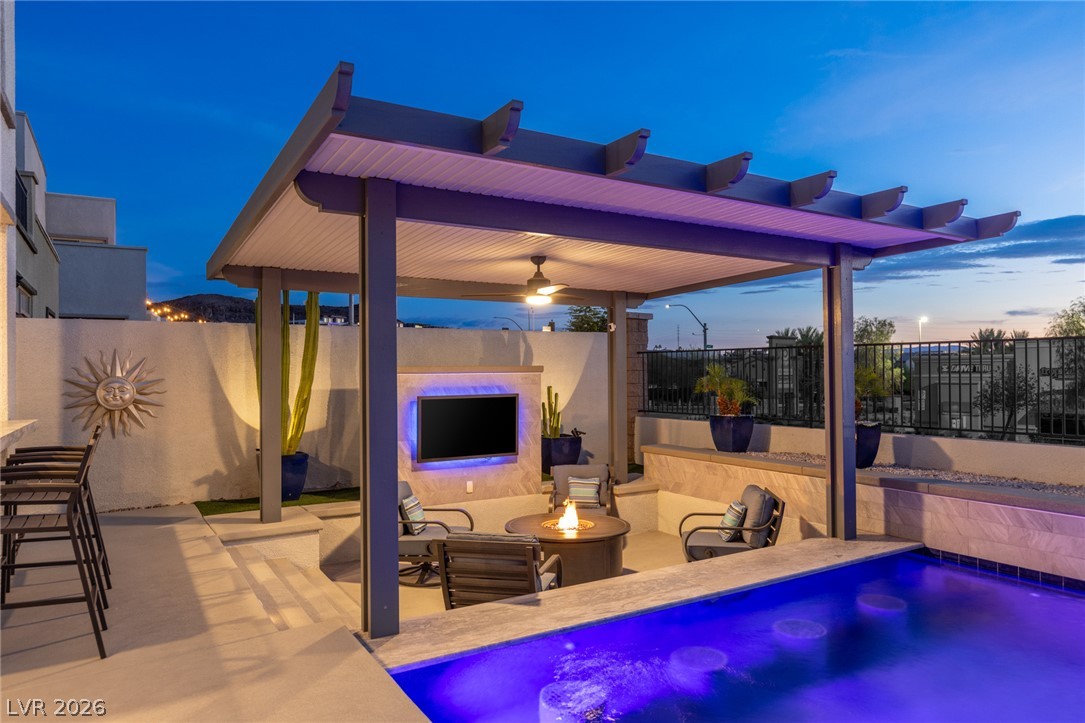 743 Glowing Horizon Street Property Photo 15